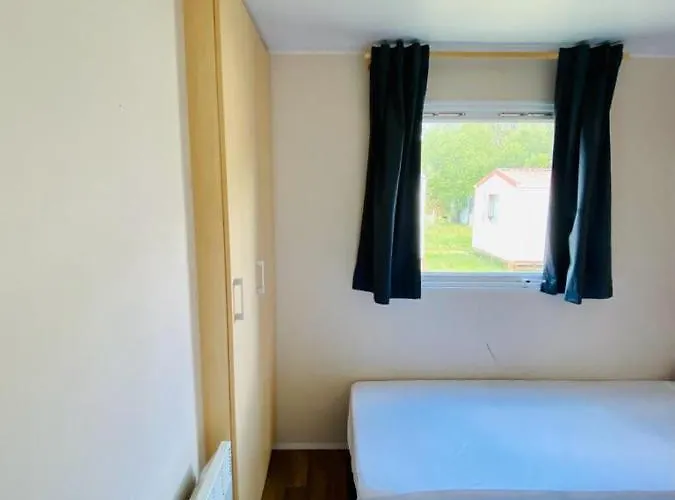 4x3 Kompleks wypoczynkowy *