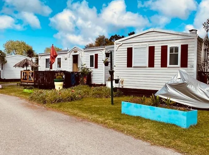 Kompleks wypoczynkowy 4x3 Burinhosa