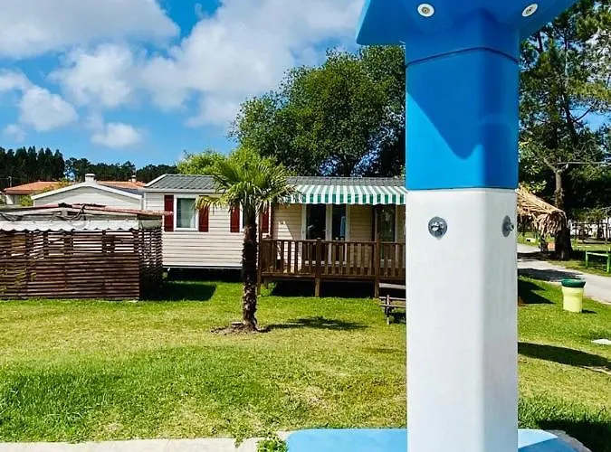 Kompleks wypoczynkowy 4x3 Burinhosa