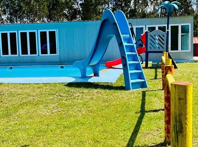 4x3 Kompleks wypoczynkowy *